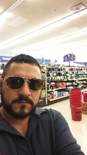 Auto Parts Store «Pep Boys Auto Parts & Service», reviews and photos, 10231 Lakewood Blvd, Downey, CA 90241, USA