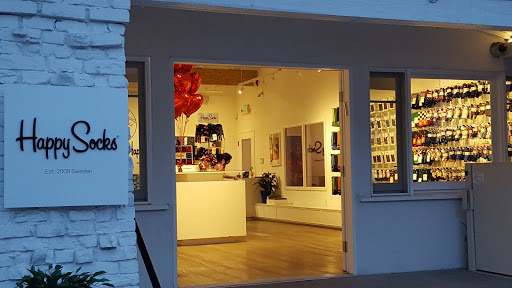 Shopping Mall «Abbot Kinney BLVD Shopping», reviews and photos, Navarre Ct, Venice, CA 90291, USA