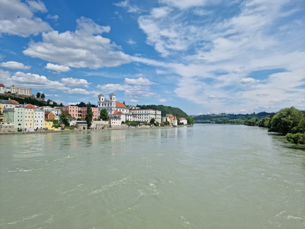 RATIS - Rechtsanwälte