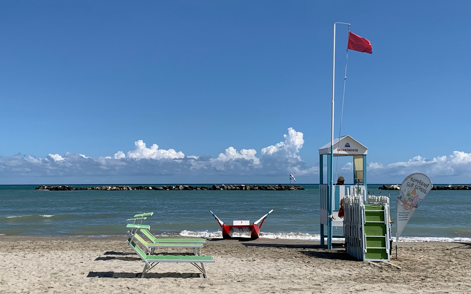 Valokuva Spiaggia Libera Igea Marinaista. ja asutus