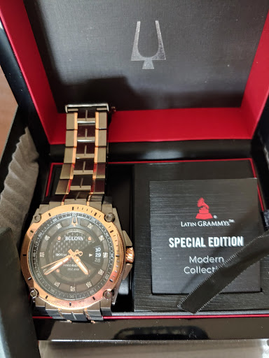 Jeweler «REEDS Jewelers», reviews and photos, 1700 W New Haven Ave #309a, Melbourne, FL 32904, USA