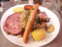 Choucroute d'Alsace du Restaurant français La Cour de Mémé - Soupe à Mémé & Mercerie à Obernai - n°2