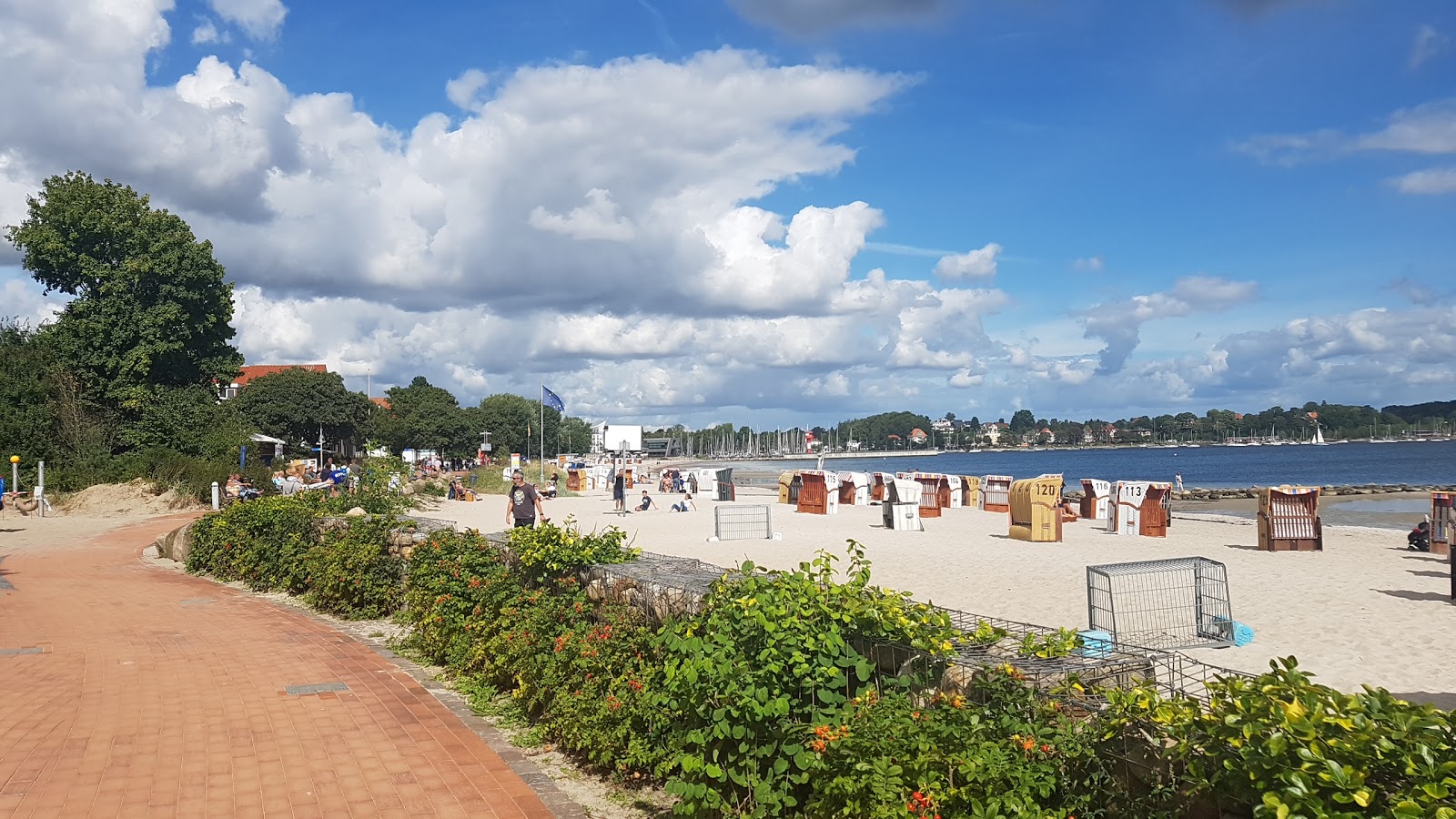 Photo de Hauptstrand Eckernforde - endroit populaire parmi les connaisseurs de la détente