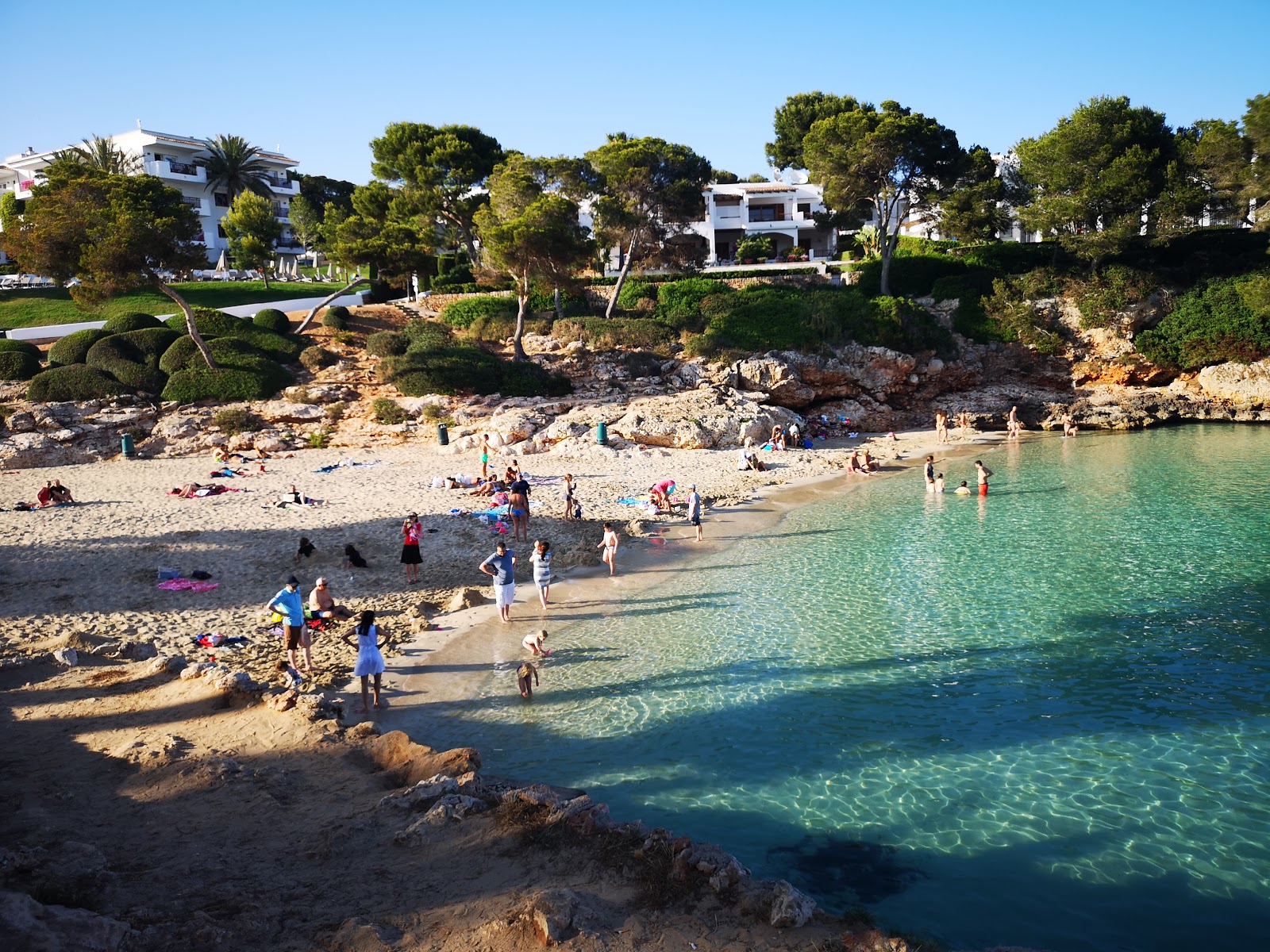 Foto von Strand Cala Esmeralda wilde gegend