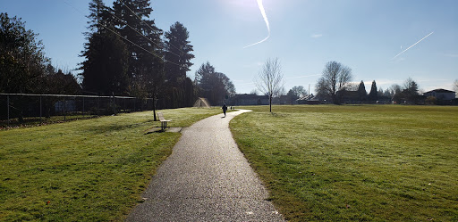 Dog Park «Chapin Park», reviews and photos, 338 Warner Parrott Rd, Oregon City, OR 97045, USA