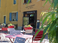 Atmosphère du Restaurant l'Estanquet Di Font à Pernes-les-Fontaines - n°2