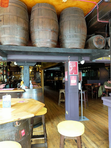 Comments and reviews of The Old Ale House
