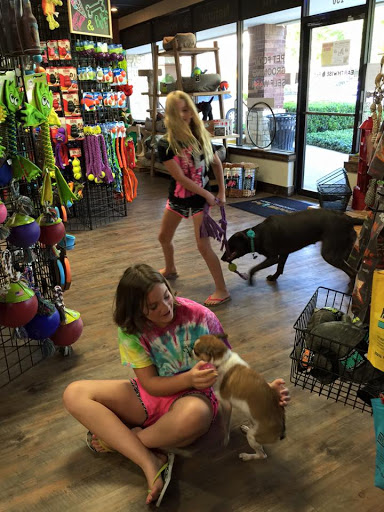 Pet Store «Earthwise Pet - Southlake», reviews and photos, 100 W Southlake Blvd #150, Southlake, TX 76092, USA