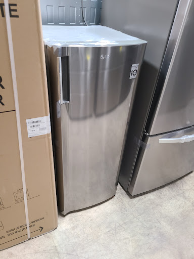 Used Appliance Store «Better Appliance/ Refurbished Appliances», reviews and photos, 5325 Beech Rd #8, Temple Hills, MD 20748, USA