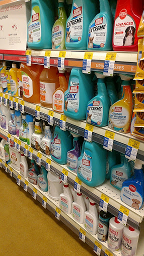 Pet Supply Store «PetSmart», reviews and photos, 131 Town Center Rd, King of Prussia, PA 19406, USA