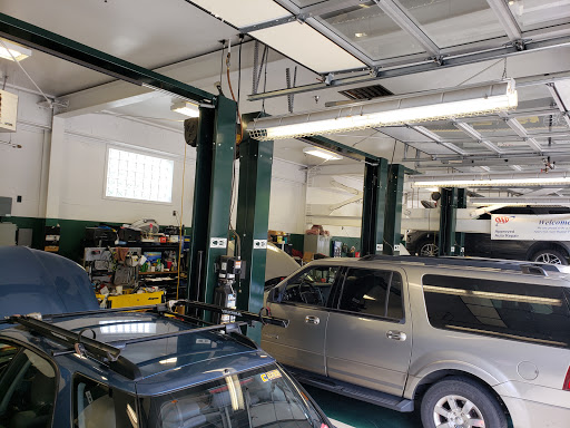 Auto Repair Shop «Christian Brothers Automotive Collierville», reviews and photos, 381 E Poplar Ave, Collierville, TN 38017, USA