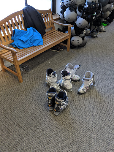 Ski Rental Service «Christy Sports Ski & Snowboard Rentals», reviews and photos, 1245 Deer Valley Dr, Park City, UT 84060, USA