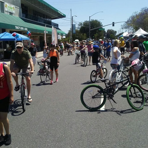 Bicycle Store «Jax Bicycle Center», reviews and photos, 3000 N Bellflower Blvd, Long Beach, CA 90808, USA