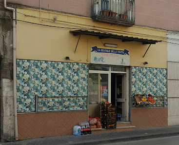 La boutique della frutta Via Costantinopoli, 117, 80035 Piazzolla NA, Italia