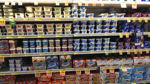 Grocery Store «Harris Teeter», reviews and photos, 975 Emmet St N, Charlottesville, VA 22905, USA