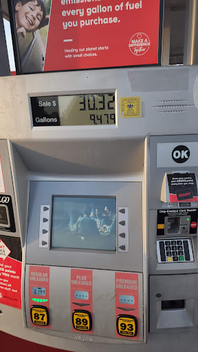 Grocery Store «Giant Food Stores», reviews and photos, 328 Church St, Danville, PA 17821, USA