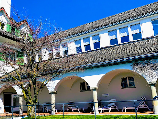 Rezensionen über Klinik Susenberg in Zürich - Krankenhaus