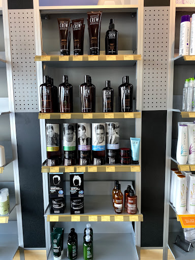 Hair Salon «Great Clips», reviews and photos, 2838 W Bay Dr, Belleair Bluffs, FL 33770, USA