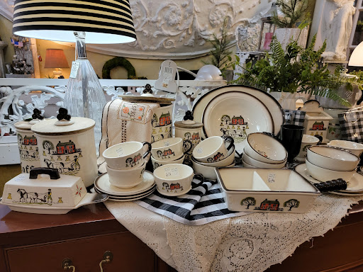 Gift Shop «Fern Hill Gifts and Quilts», reviews and photos, 103 220th Trail, South Amana, IA 52334, USA