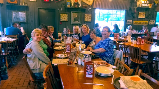 American Restaurant «Cracker Barrel Old Country Store», reviews and photos, 11000 Dixie Hwy, Louisville, KY 40272, USA