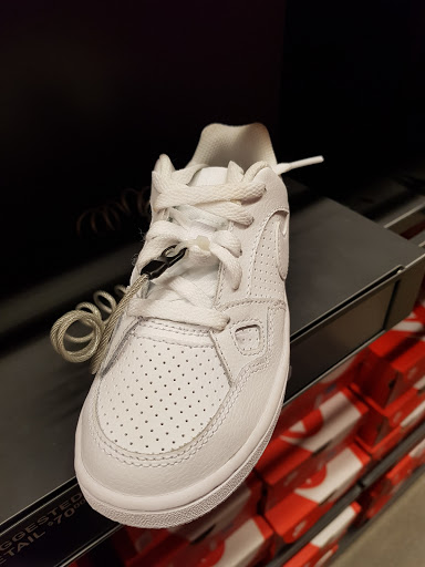 Sportswear Store «Nike Factory Store», reviews and photos, 300 Artisan Way, Somerville, MA 02145, USA