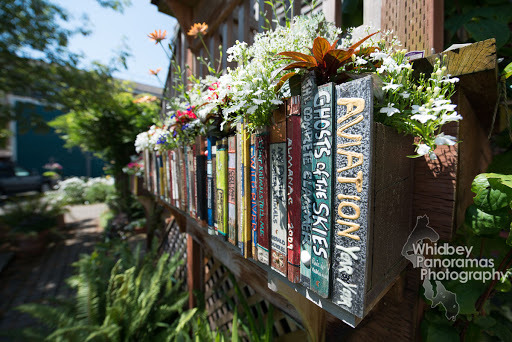 Book Store «Moonraker Bookstore», reviews and photos, 209 1st St, Langley, WA 98260, USA