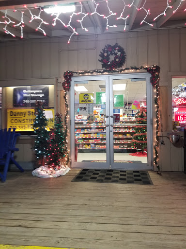 Convenience Store «Valley General Store», reviews and photos, 21971 Coshocton Rd, Howard, OH 43028, USA