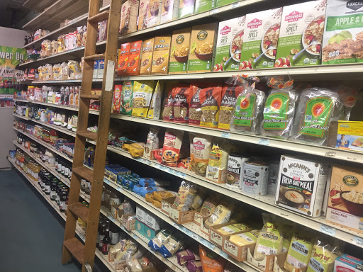 Vitamin & Supplements Store «Pyramid Vitamin & Health Foods», reviews and photos, 449 Main St, Metuchen, NJ 08840, USA