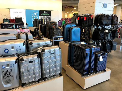 Department Store «Nordstrom Rack Skyview Center», reviews and photos, 4024 College Point Blvd, Flushing, NY 11354, USA