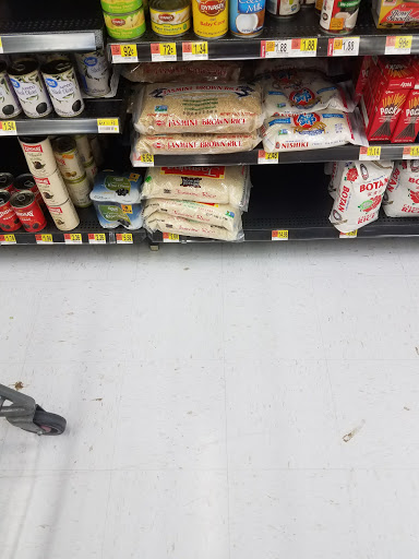 Department Store «Walmart Supercenter», reviews and photos, 121 Peter Pan Rd, Independence, KS 67301, USA