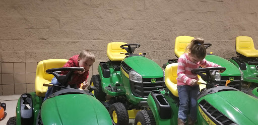 Thrift Store «Goodwill Retail Store of Alton», reviews and photos, 1719 Homer Adams Pkwy, Alton, IL 62002, USA