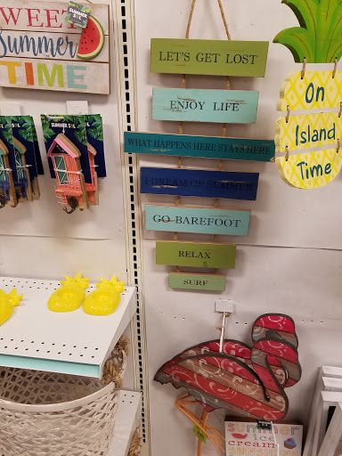 Fabric Store «Jo-Ann Fabrics and Crafts», reviews and photos, 510 Harris St, Eureka, CA 95503, USA