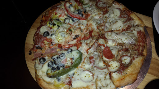 Wine Store «Village Wine Cellars», reviews and photos, 48 E Mulberry St, Lebanon, OH 45036, USA