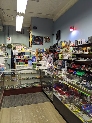 Tobacco Shop «Torched Glass, LLC», reviews and photos, 173 S Main St, Fond du Lac, WI 54935, USA