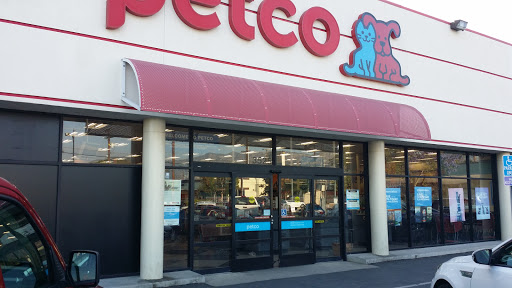 Pet Supply Store «Petco Animal Supplies», reviews and photos, 3525 W Victory Blvd, Burbank, CA 91505, USA