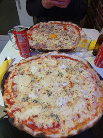 Plats et boissons du Pizzeria Steeve´s Pizza à Quimper - n°10