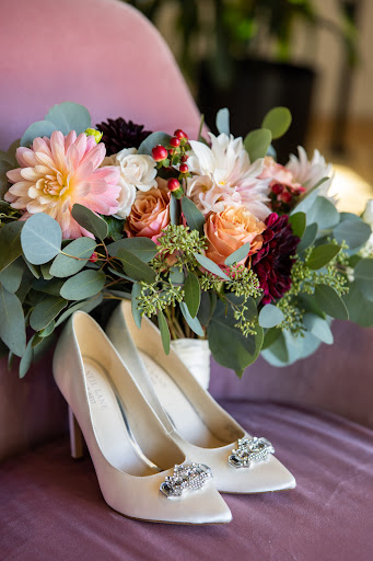 Florist «Sedgefield Florist», reviews and photos, 5002 High Point Rd a, Greensboro, NC 27407, USA