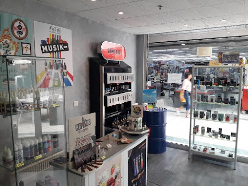 Magasin Vapeurs Et Saveurs Poitiers