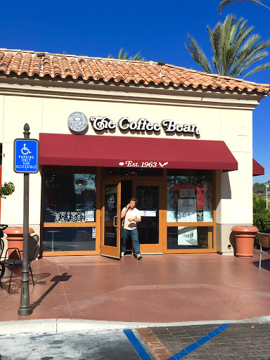 The Coffee Bean & Tea Leaf