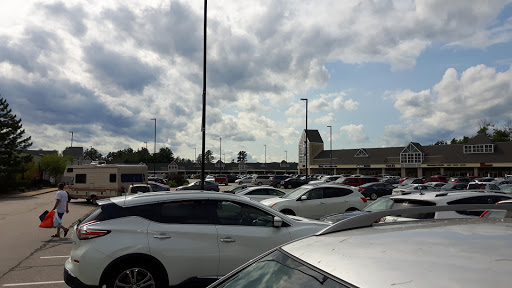 Outlet Mall «Tanger Outlet Tilton», reviews and photos, 120 Laconia Rd, Tilton, NH 03276, USA