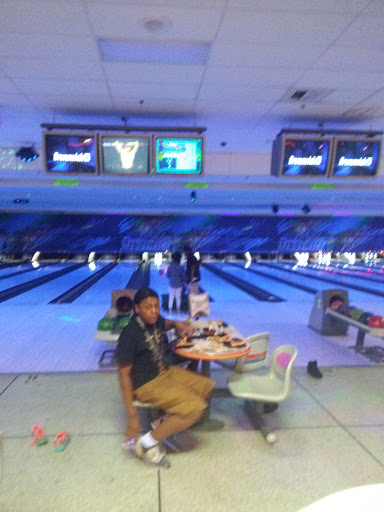 Bowling Alley «Brunswick Zone Austell Lanes», reviews and photos, 2750 Austell Rd SW, Marietta, GA 30008, USA