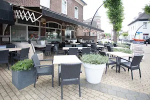PLEIN2 Restaurant image