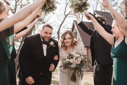 Florist «Chippewa Valley Floral», reviews and photos, 507 S Barstow St, Eau Claire, WI 54701, USA