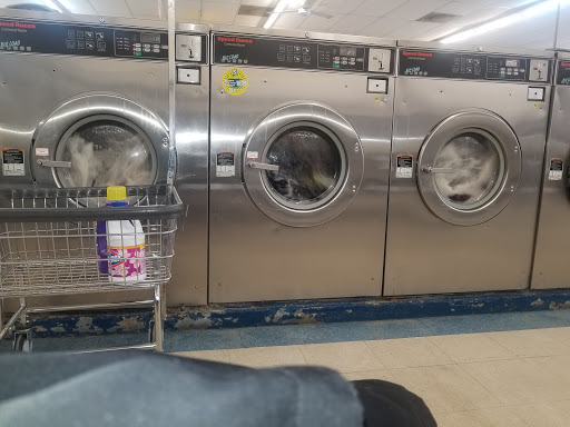 Lee's Family Laundry