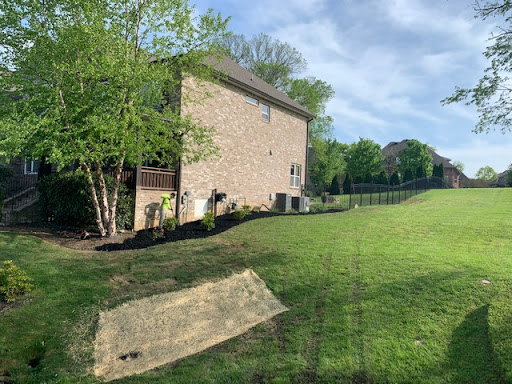 Landscaper «Niedergeses Landscape LLC», reviews and photos, 2443 Park Plus Dr, Columbia, TN 38401, USA