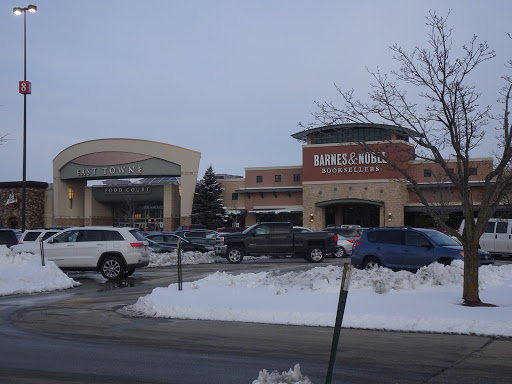 Book Store «Barnes & Noble», reviews and photos, 1 E Towne Mall, Madison, WI 53704, USA