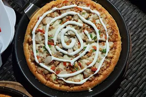 Hunger Spot - Fast Food in Peshawar - Burger and Pizza image