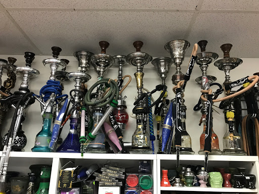 Tobacco Shop «Red Hill Smoke Shop», reviews and photos, 13848 Red Hill Ave, Tustin, CA 92780, USA
