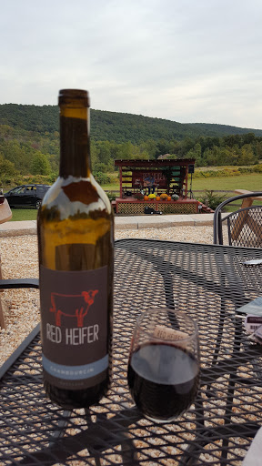 Winery «Red Heifer Winery», reviews and photos, 12840 Red Heifer Winery Lane, Smithsburg, MD 21783, USA