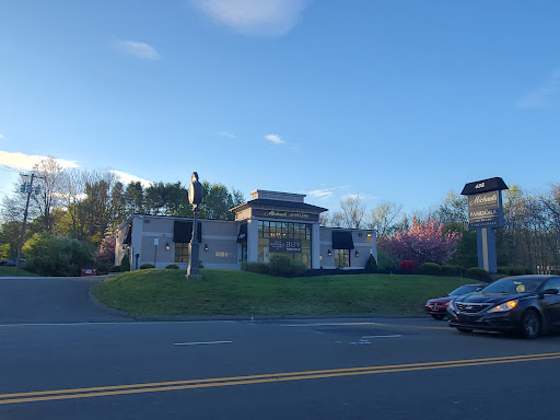 Jeweler «Michaels Jewelers - Orange, CT», reviews and photos, 435 Boston Post Rd, Orange, CT 06477, USA